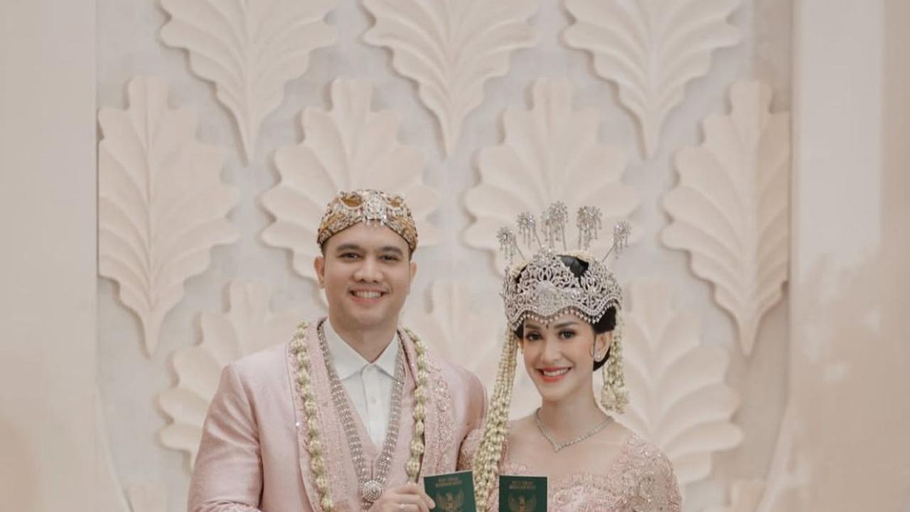 Elma Agustin Resmi Menikah dengan Ihsan Fadlur, Usung Adat Sunda yang Khidmat