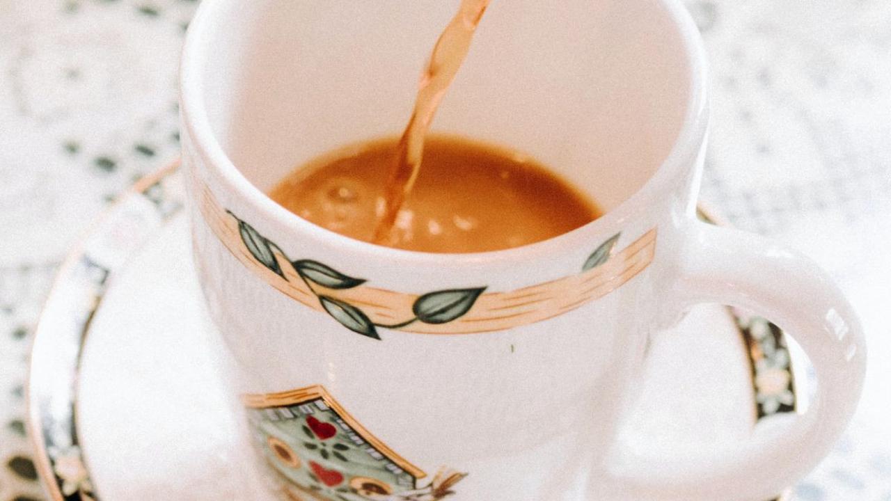 <b>Minuman Herbal untuk Meredakan Tenggorokan Gatal</b>