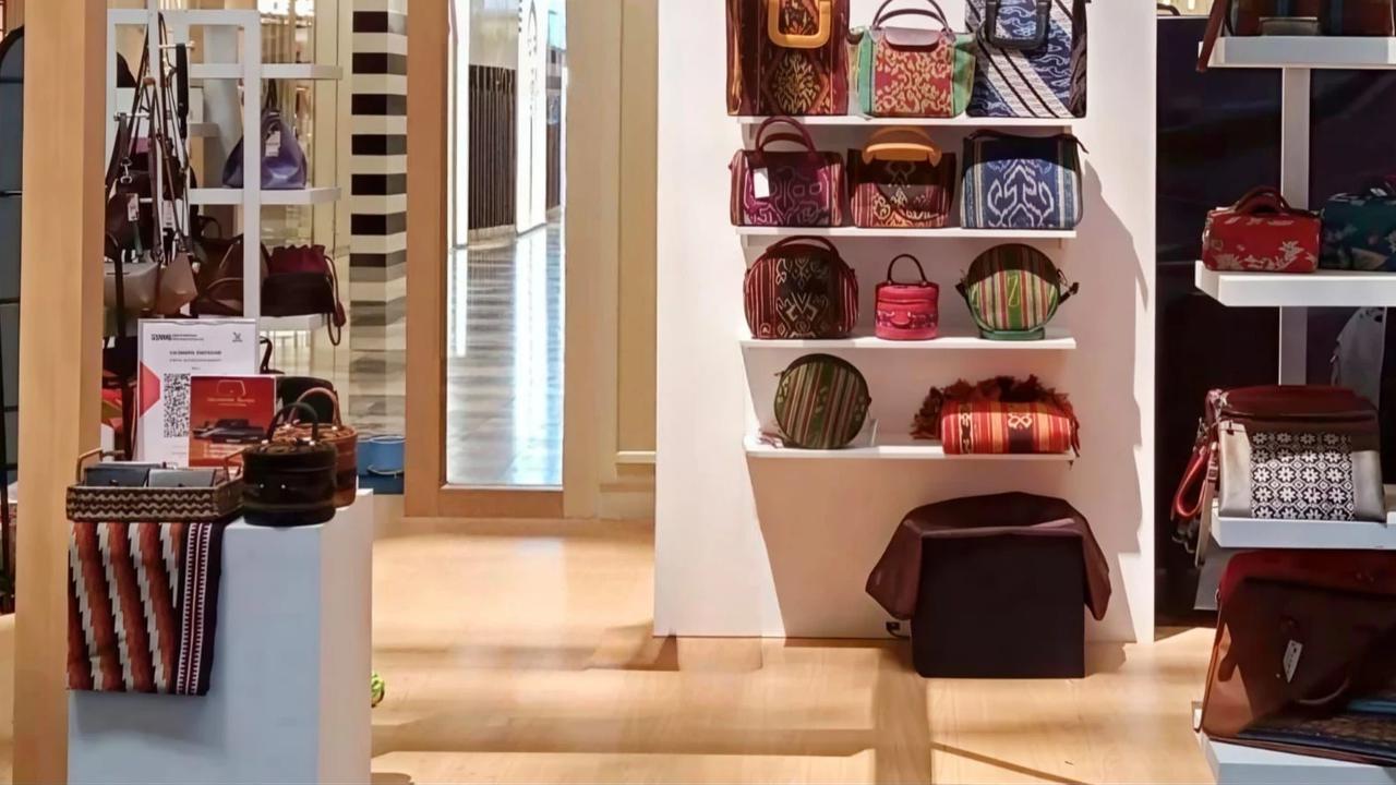 La Suntu Tastio, UMKM Binaan BRI yang Angkat Tradisi Lewat Produk Tas Tenun