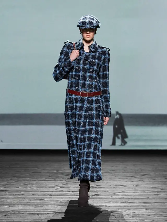Koleksi Fall-Winter 2024 Chanel Menggemakan Fantasi Liburan di Tepi Laut Deauville Tahun 1920-an
