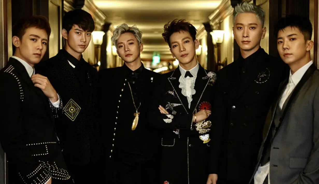 JYP Entertainment sendiri sudah mengonfirmasi Taecyeon masih akan menjadi anggota 2PM meski agensinya berbeda. (AllKpop)