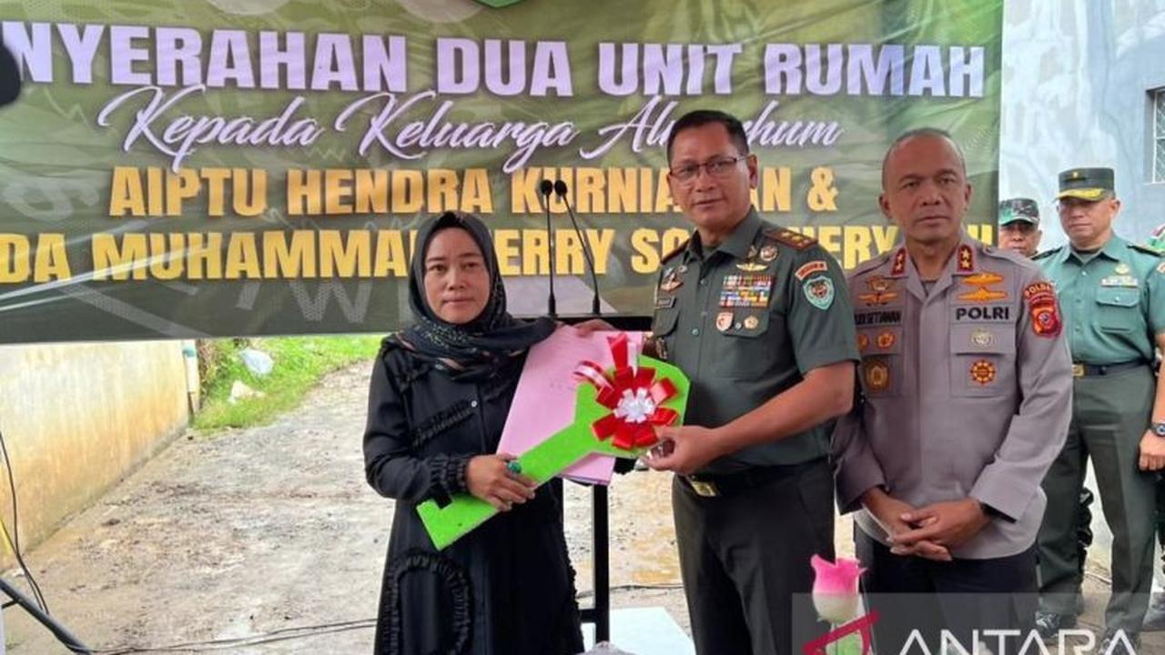 TNI Beri Bantuan Keluarga Polisi Korban Kecelakaan di Bandung, Janjikan Beasiswa Pendidikan