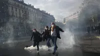 Top 3 Berita Hari Ini: Butik Dior hingga Louis Vuitton Dijarah Saat Kerusuhan Demo Biaya Hidup di Paris