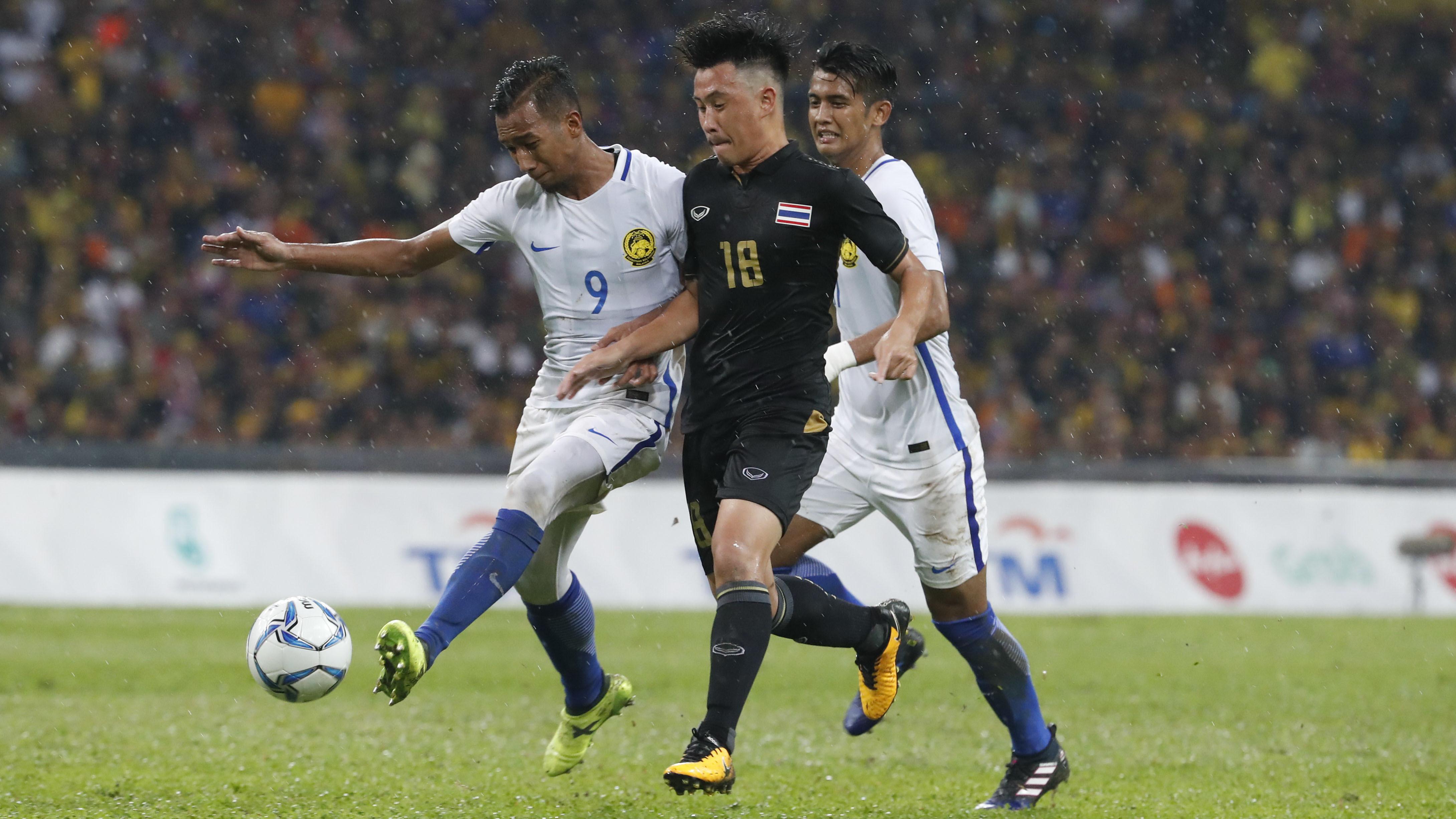  Laga final sepak bola SEA Games antara Malaysia vs Thailand mengalami perubahan venue, dari Stadion Bukit Jalil ke Stadion Shah Alam. (AP/Vincent Thian)