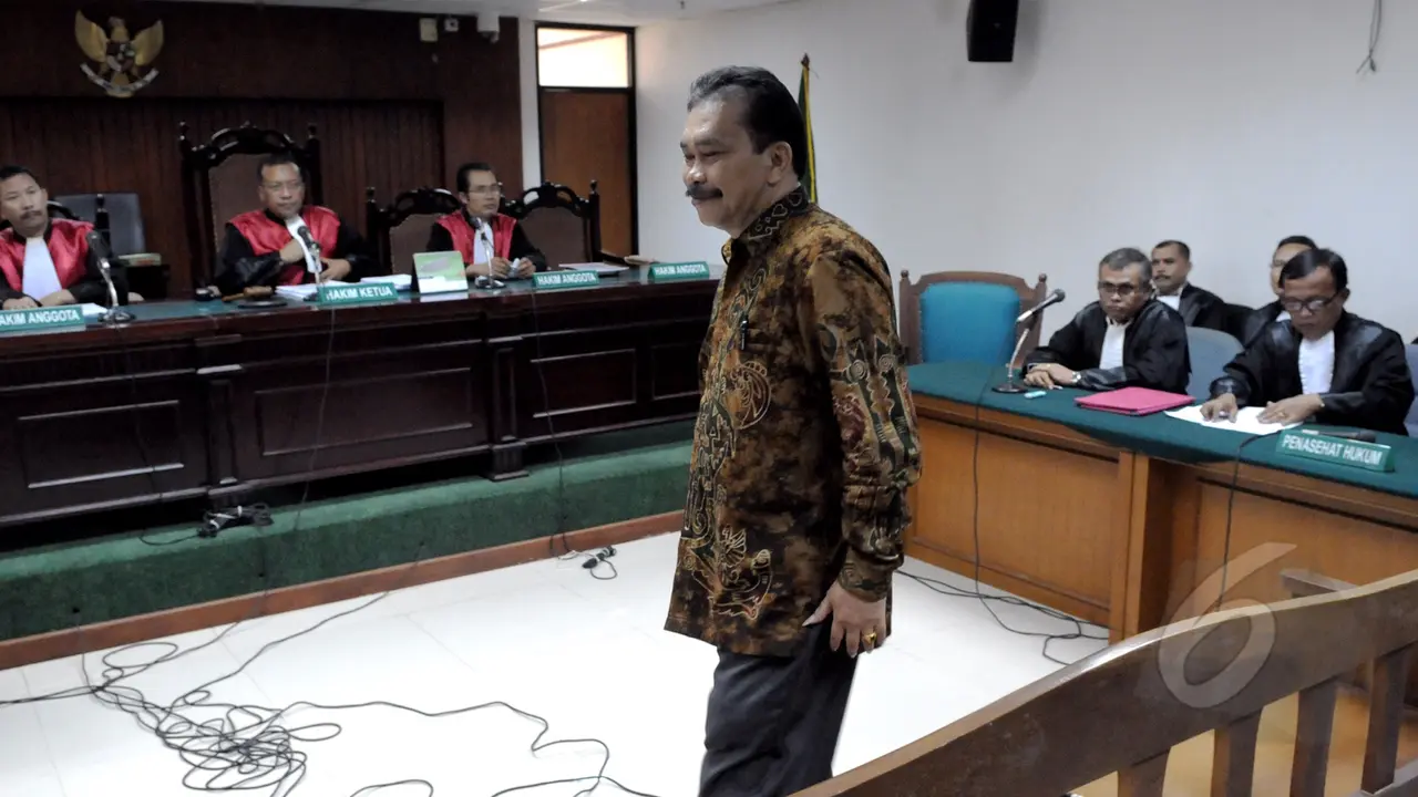 Akil Mochtar Jadi Saksi Kasus Suap Raja Bonaran