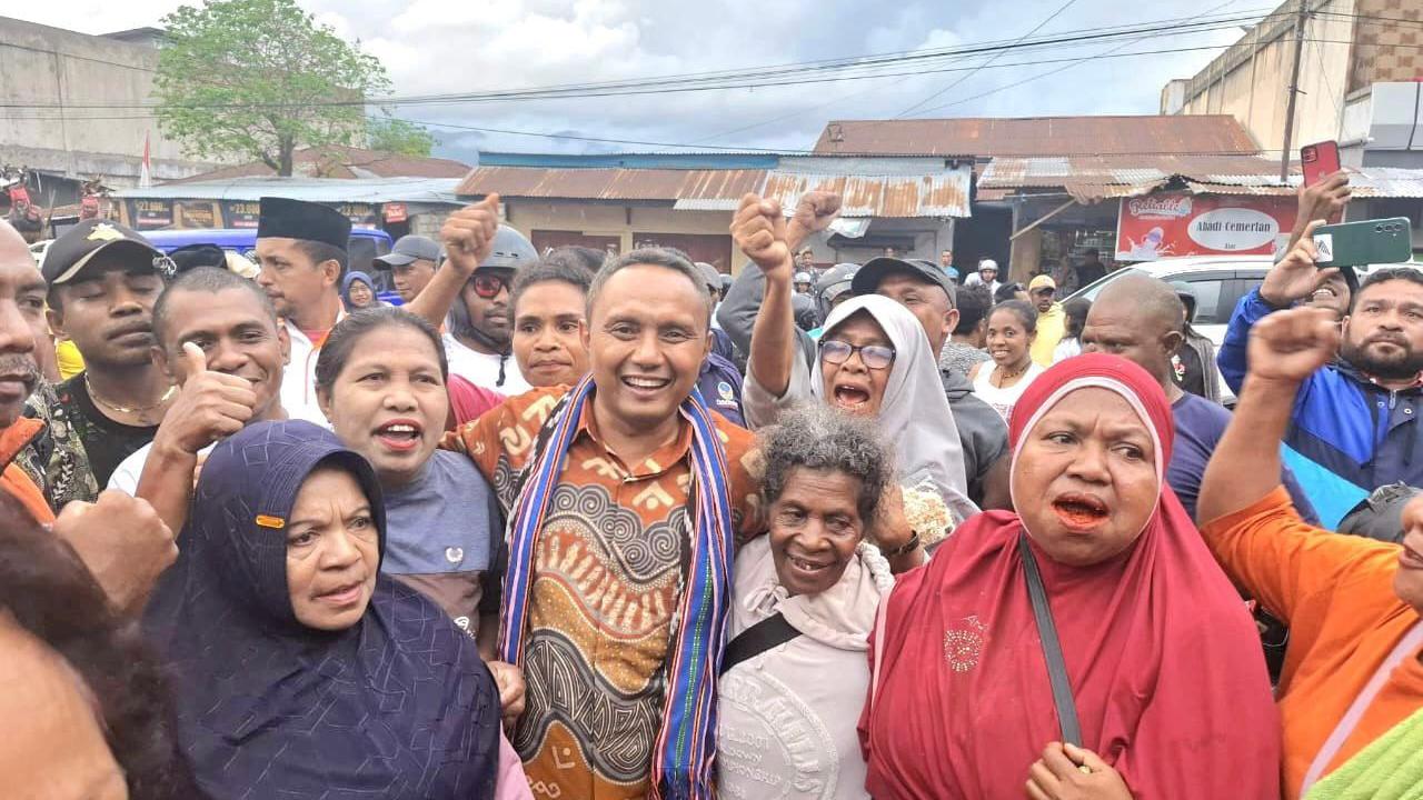 Calon Gubernur NTT nomor urut 3, Simon Petrus Kamlasi (Istimewa)