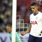 Winger Tottenham Hotspur Erik Lamela menaklukkan kiper Bayern Munchen Manuel Neuer pada final Audi Cup 2019 di Allianz Arena, Kamis (1/8/2019) dini hari WIB. (AP Photo/Matthias Schrader)