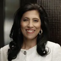 Leena Nair perempuan Asia pertama yang menduduki posisi CEO di rumah mode Chanel. (Foto: Linkedin)