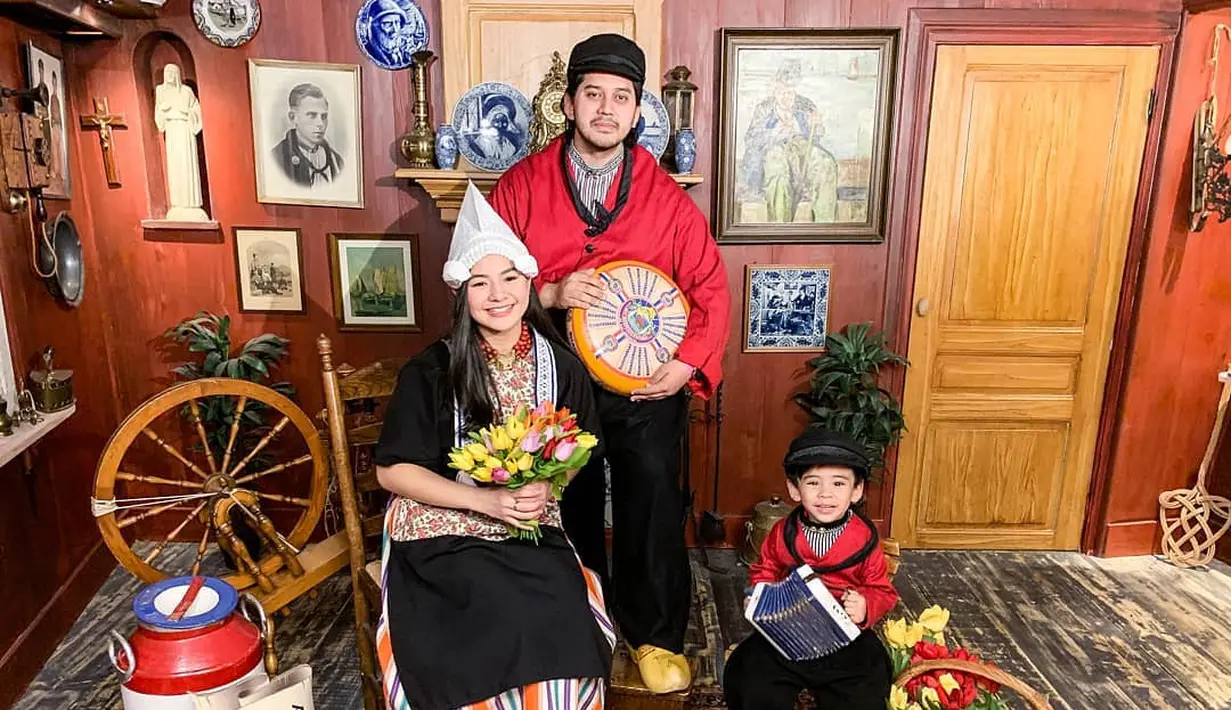 Eriska Rein Berhijab (Instagram/eriskarein)