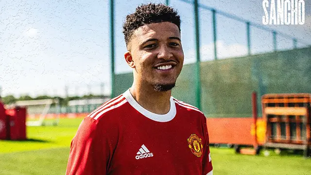 Foto: Jadon Sancho Resmi Berseragam Manchester United usai Ditebus Senilai 73 Juta Pond Sterling