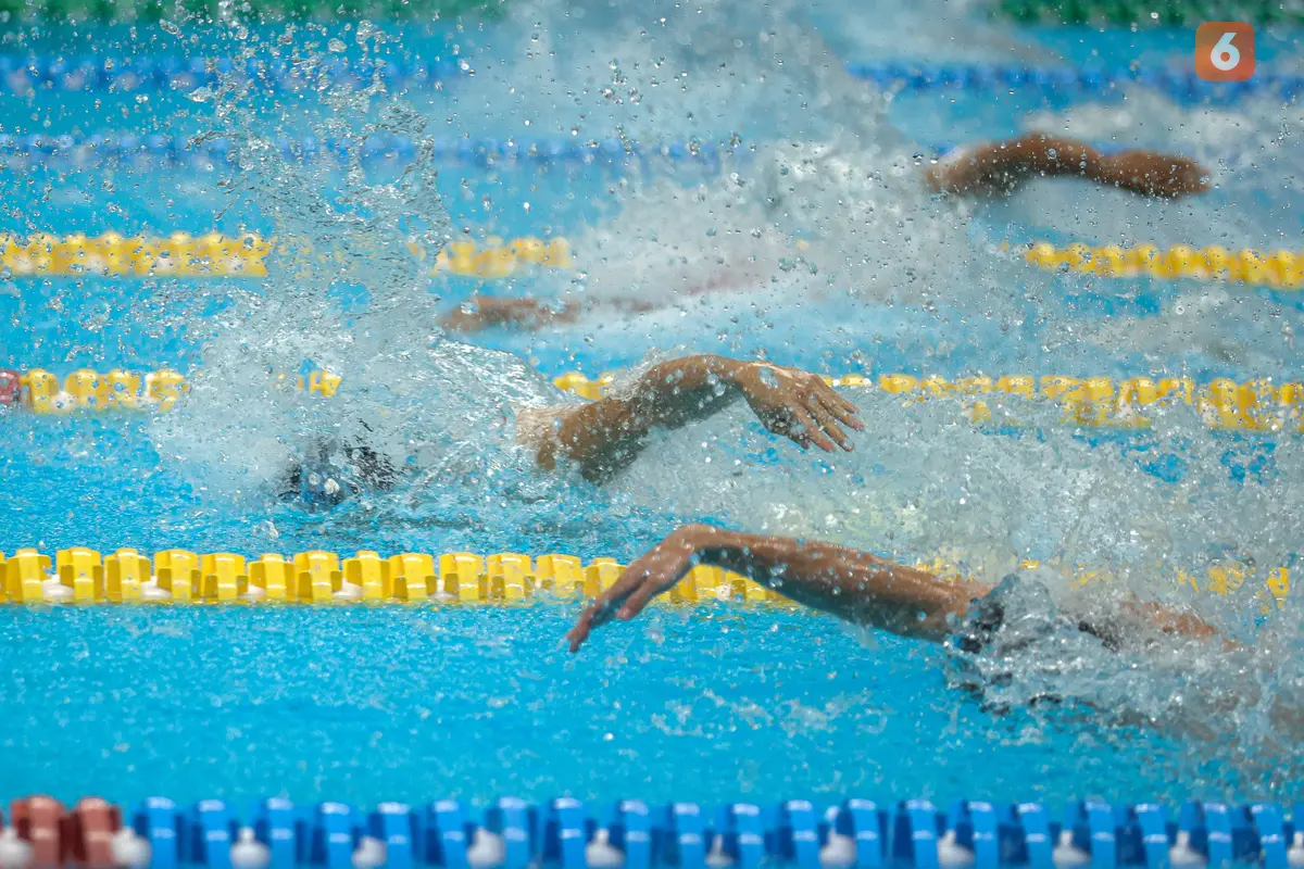 Foto: Jason Donovan Menangkan Adu Cepat 50 Meter Gaya Bebas Putra di Kejurnas Akuatik 2026