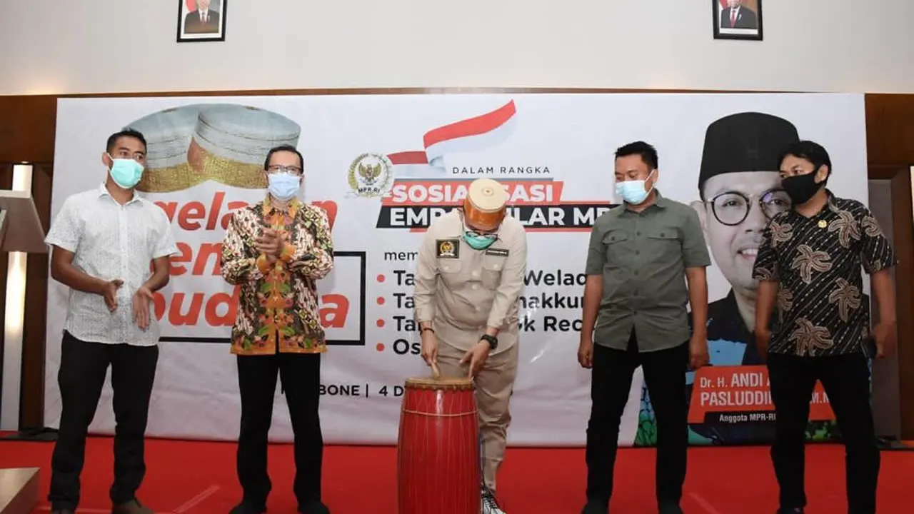 Pagelaran Seni Budaya dalam Rangka Sosialisasi Empat Pilar MPR di Kabupaten Bone
