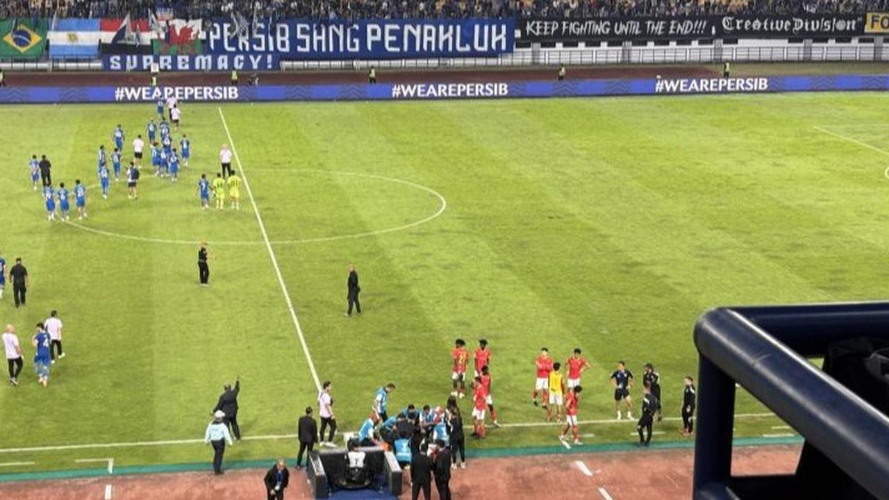 Laga Persib vs Borneo FC Berpotensi Ditunda, Buntut Ricuh Demo di Bandung