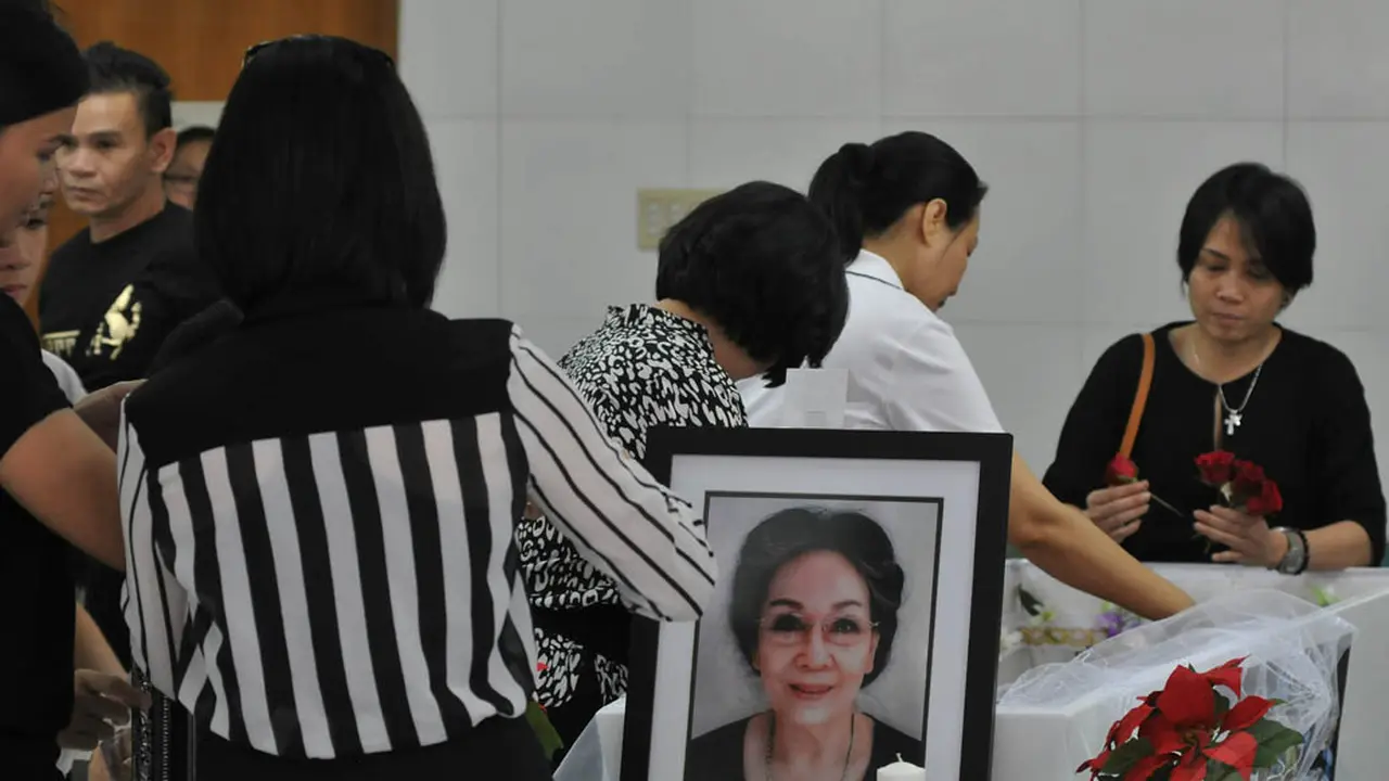 Istri Eks Gubernur DKI Dimakamkan di TPU Menteng Pulo Hari Ini