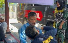 Polda Jatim Ambil Sampel DNA Keluarga Korban Reruntuhan Bangunan Ponpes Al Khoziny