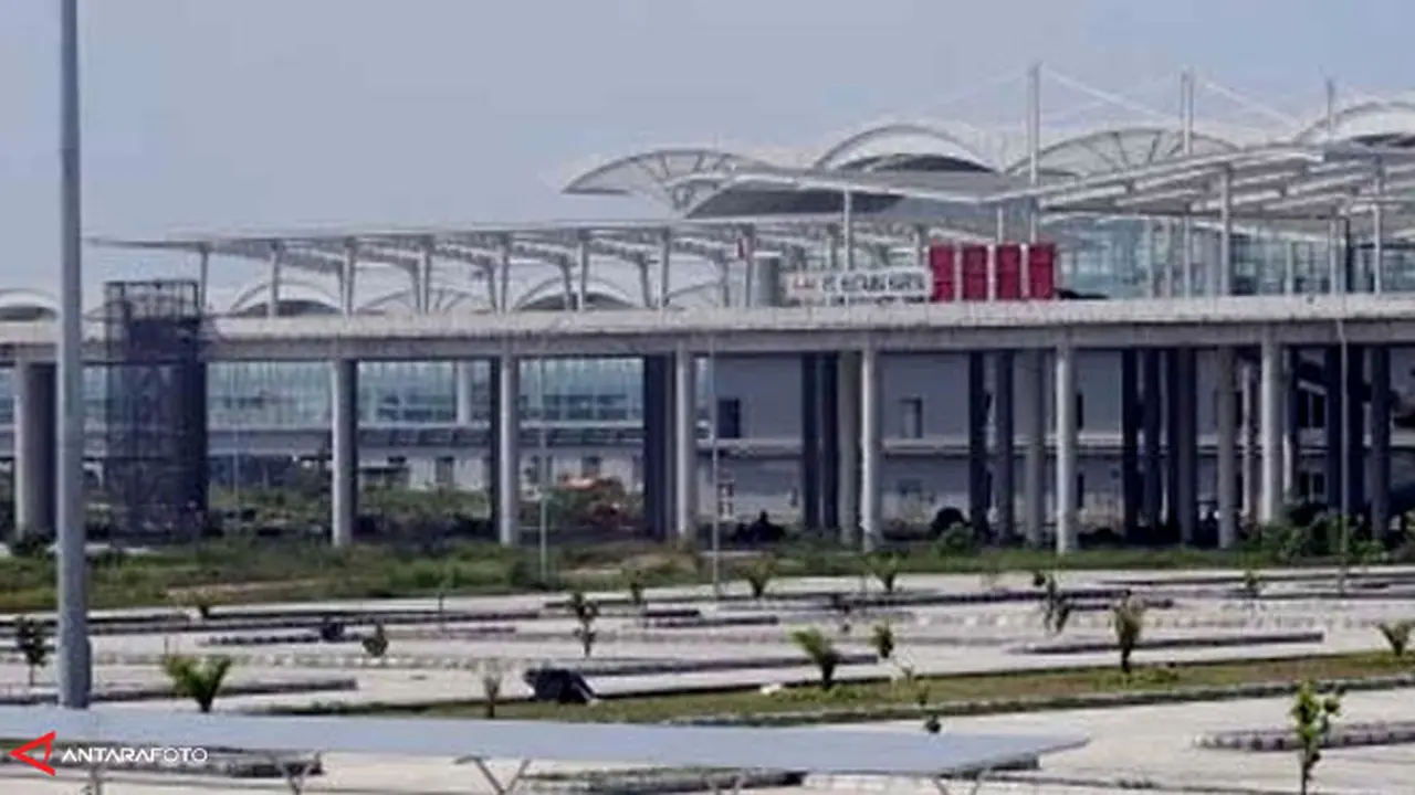 bandara-blm-jadi-130722b.jpg