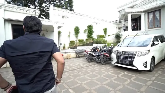 Potret Teras 'Istana Cinere' Anang Hermansyah dan Ashanty yang Penuh Kenangan