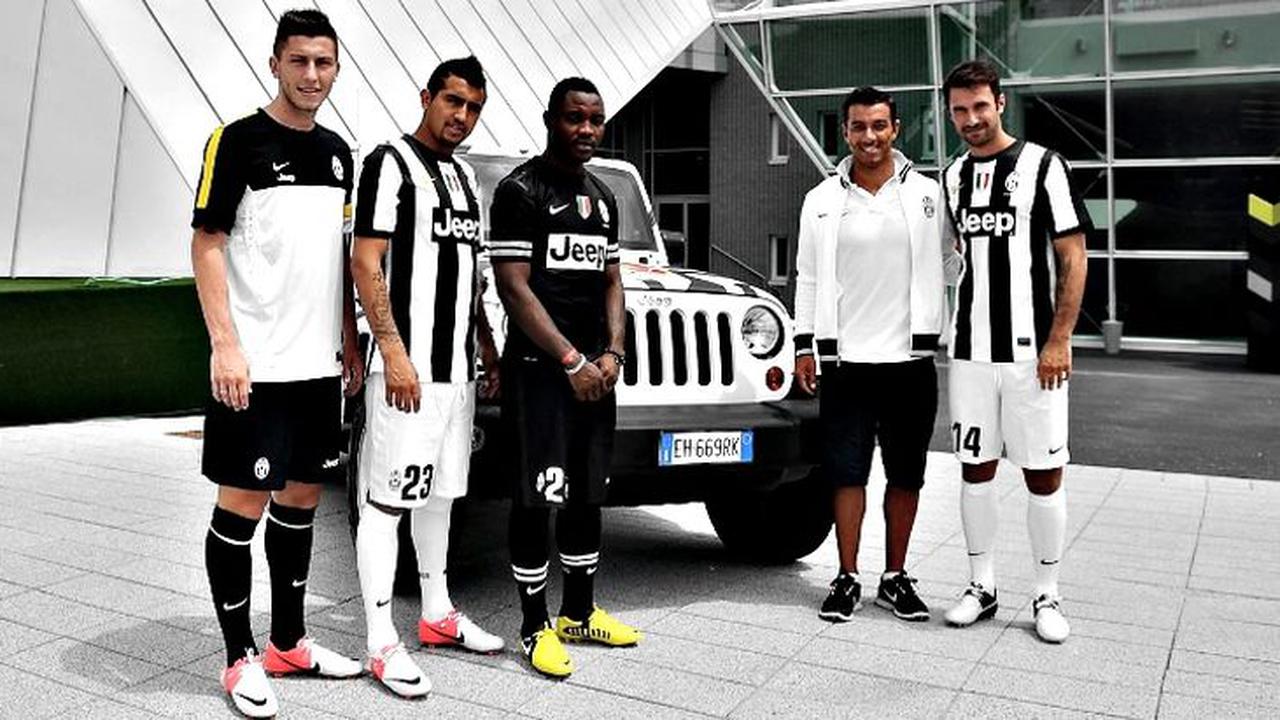 5 Pabrikan Otomotif Sponsor Sepak Bola