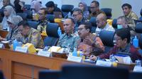 Rapat kerja antara Kementerian Komdigi dengan Komisi I DPR. (Dok: Kementerian Komdigi)