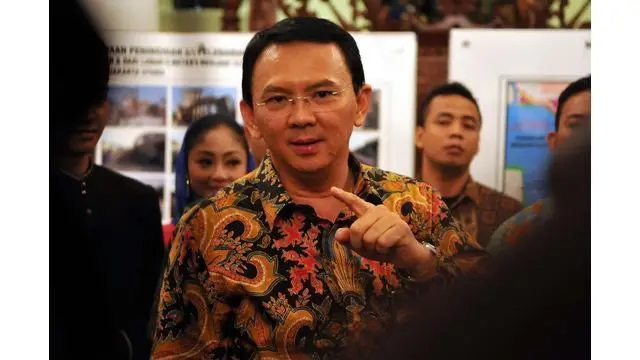 Gubernur DKI Jakarta Basuki Tjahaja Purnama alias Ahok mengaku malu dengan kondisi dunia pendidikan di wilayahnya. Sebab, hampir separuh sekolahan di DKI dalam kondisi buruk