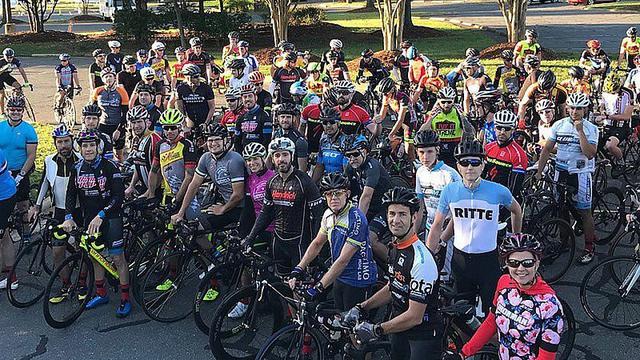 Penghormatan pebalap NASCAR untuk Nicky Hayden