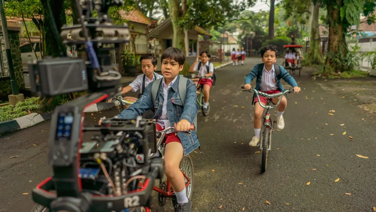 Film Dilan 1983: Wo Ai Ni (Dok. Falcon)