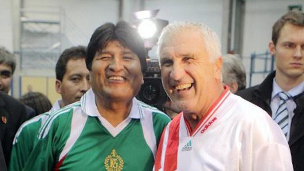 Ketika presiden main futsal 