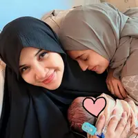 Pesona Zaskia Sungkar Percaya Diri Foto Tanpa Makeup Setelah Melahirkan Anak ke-3. [@shireensungkar]