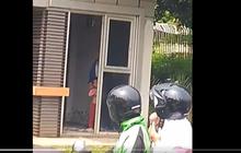 Momen Menegangkan Bocah Perempuan Disandera Ayah Kandung di Pos Polisi Pejaten, Korban Menangis Leher Dikalungi Pisau