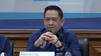 Direktur Utama Krakatau Steel (KRAS) , Akbar Djohan saat paparan publik. (Foto: Liputan6.com/Tira Santia)