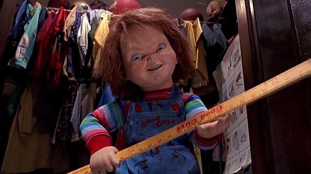 Sadi dianggap mirip dengan boneka Chucky.