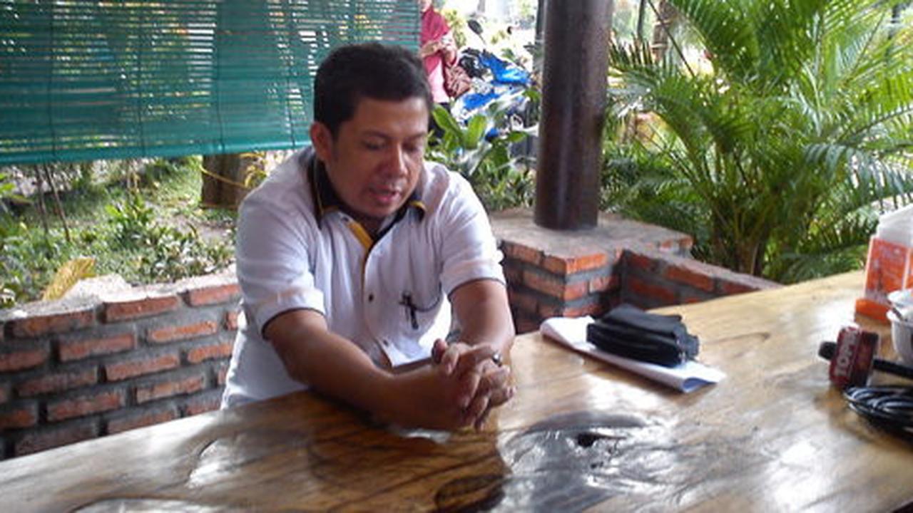 Fahri Hamzah sebut Jokowi ingkar janji soal kesejahteraan guru