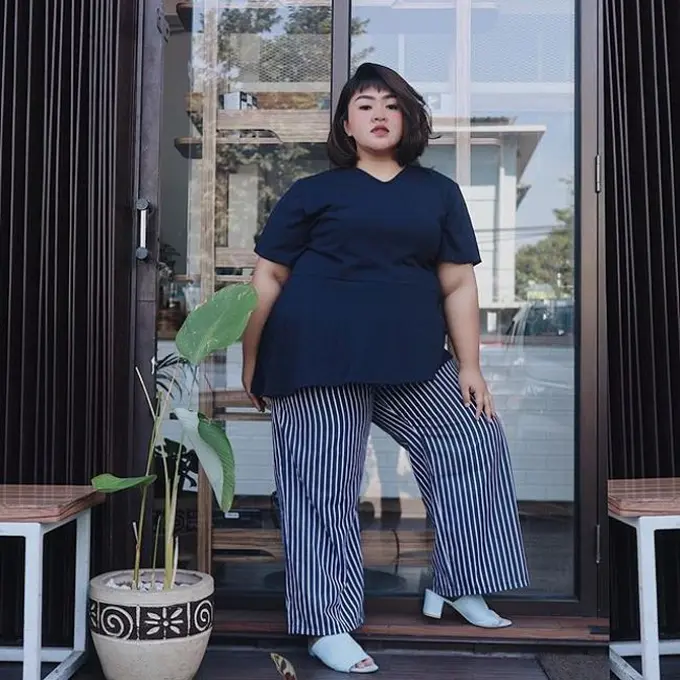 Singkirkan Minder, Kini Adhitira Hanim Jadi Panutan Para Pemilik Tubuh Plus Size