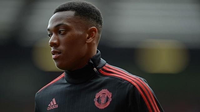 Berikut 10 Atlet yang paling dicari di search engine google.com. Video yang diunduh dari akun youtube talksport ini merilis atlet yang menjadi trend seperti kekalahan Ronda Rousey