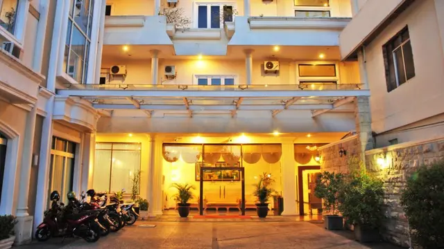 Hotel Padmaloka