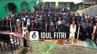 Meskipun pemerintah telah menetapkan 1 syawal jatuh pada esok Kamis 13/05/2921, jemaah An-Nadzir s Gowa Sulsel hari ini telah merayakan Idul Fitri dan mengakhiri Ibadah puasa mereka.