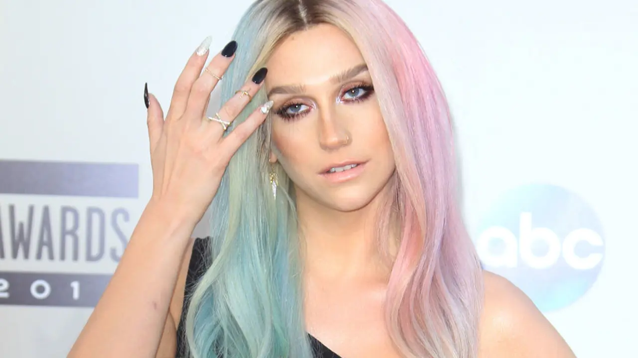 Kesha Geram dengan Kabar Miring Terhadapnya
