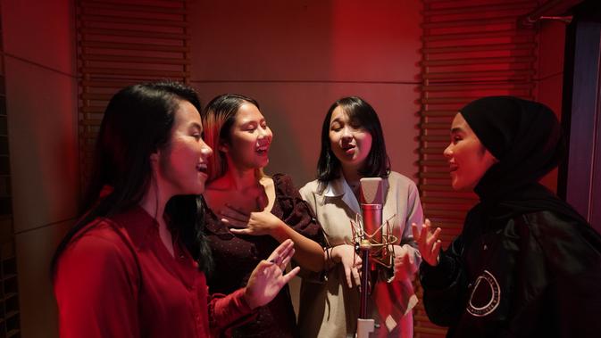 4 Penyanyi Wanita Indonesia Berkolaborasi Nyanyikan OST ...