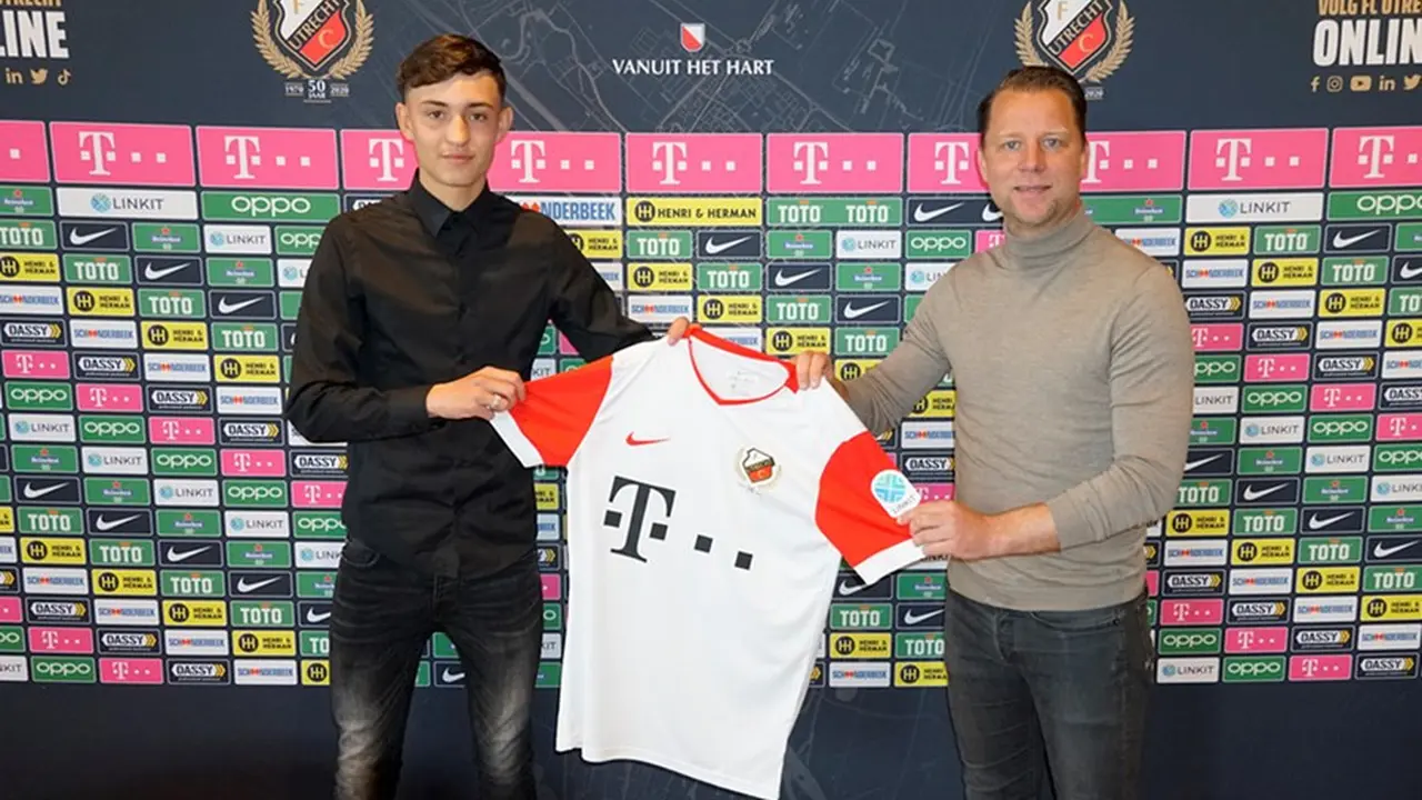 Ivar Jenner, pemain Jong Utrecht yang diproyeksikan bermain untuk Timnas Indonesia U-20 di Piala Dunia U-20 2023.