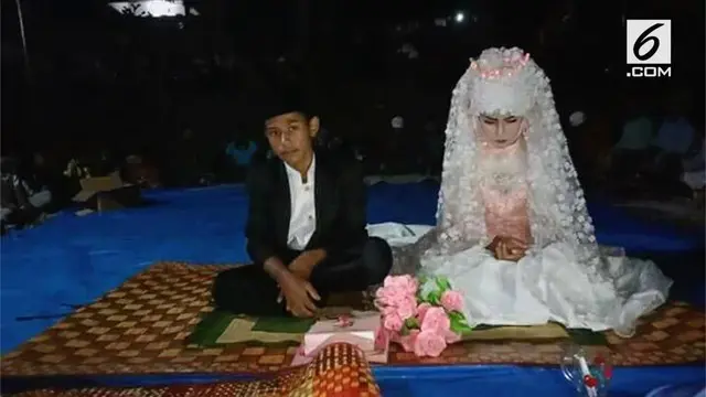 Pernikahan dini kembali terjadi di Lombok, NTB. Kedua mempelai masih duduk di bangku SMP