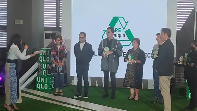 Uniqlo Gandeng Adrie Basuki Mendesain 40 Pakaian dari Proses Daur Ulang