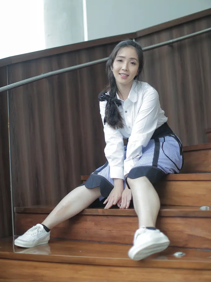 wanita desember kebahagiaan mengikuti