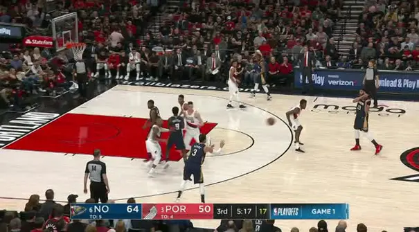 Berita video game recap NBA 2017-2018 antara New Orleans Pelicans melawan Portland Trail Blazers dengan skor 97-95.