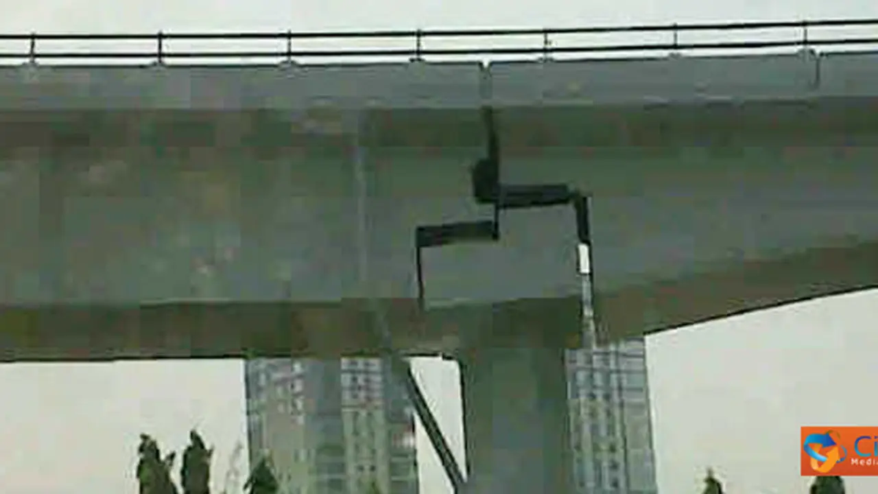 111017bflyover.jpg