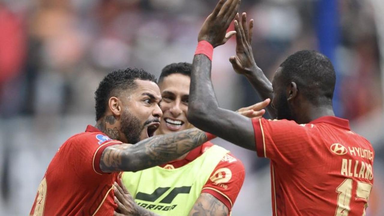 Persija Kalahkan Semen Padang 3-0, Tutup Musim Super League 2025/2026 dengan Gemilang di JIS