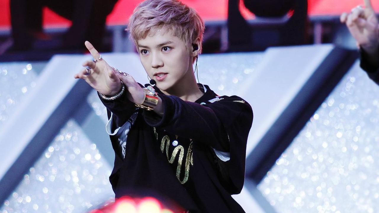 Luhan EXO keluar dari SM Entertainment