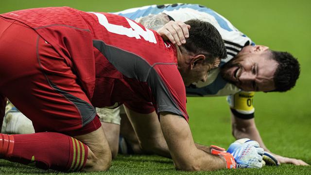 Foto: Ragam Selebrasi Lionel Messi saat Tendang Belanda dari Piala Dunia 2022, dari Sindir van Gaal hingga Peluk Emiliano Martinez