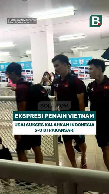 Ceria! Inilah ekspresi pemain Timnas Vietnam usai kalahkan Timnas Indonesia 3-0 di Stadion Pakansari