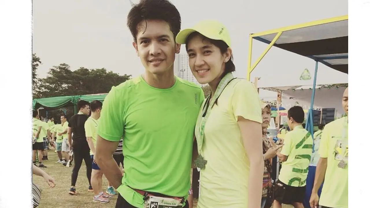 Dimas Seto dan Dhini Aminarti