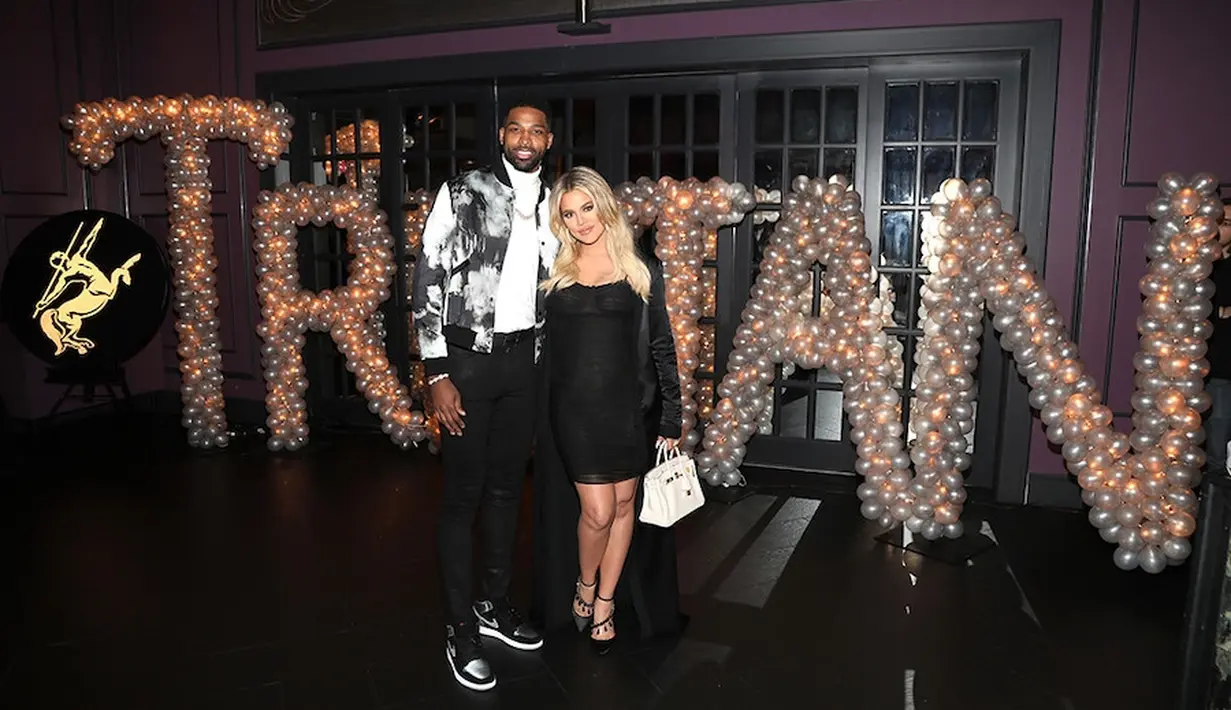 Meski demikian keluarga Kardashian takkan membujuk Khloe untuk meninggalkan Tristan. (Jerritt Clark/E! News)